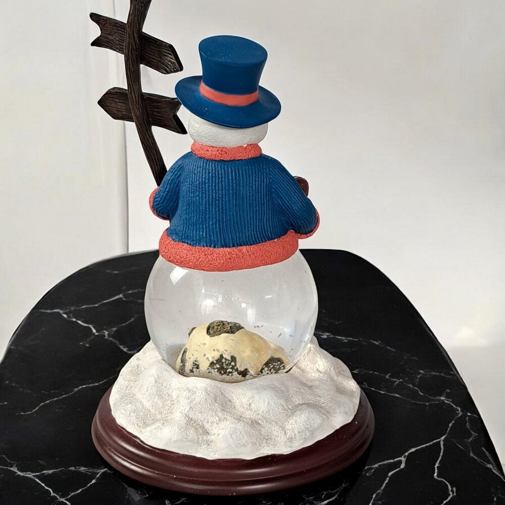 University of Florida Gators Snowman by The Memory Company Snow Globe - Picture 8 of 14